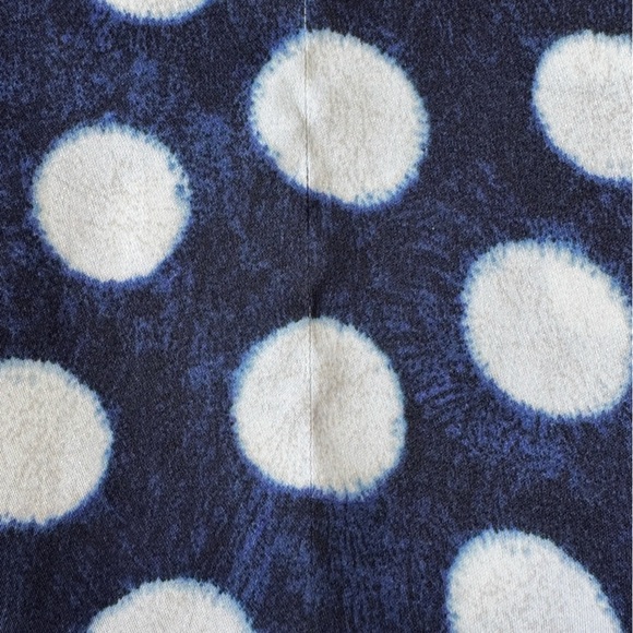 Michael Kors White Polka Dot Navy Blue Sleeveless Top Sz M - Picture 7 of 9